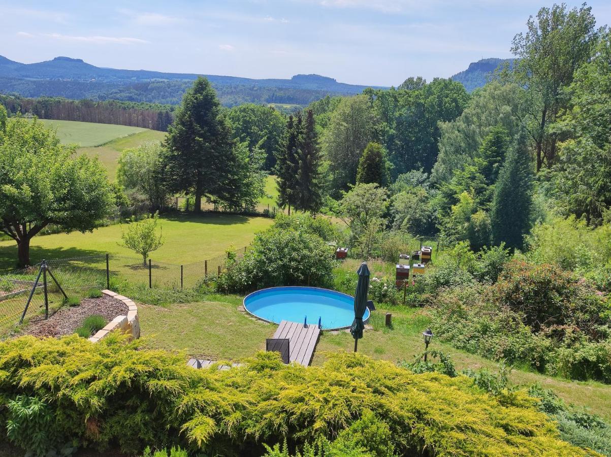 Ferienhaus Hering Lägenhet Neu Porschdorf Exteriör bild